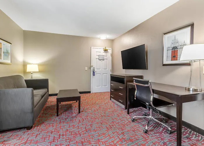 Comfort Inn & Suites North Charleston - Northwoods